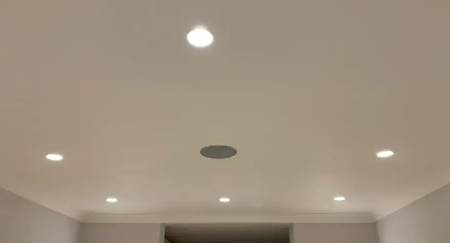 LED lighting VS halogen - Lighthouse Engineering